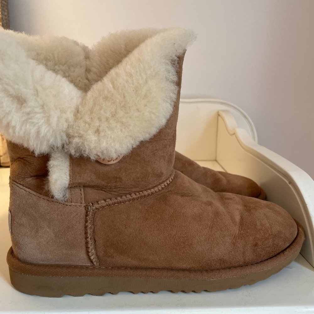 Ugg Size 5 Bailey Button Booties - image 2